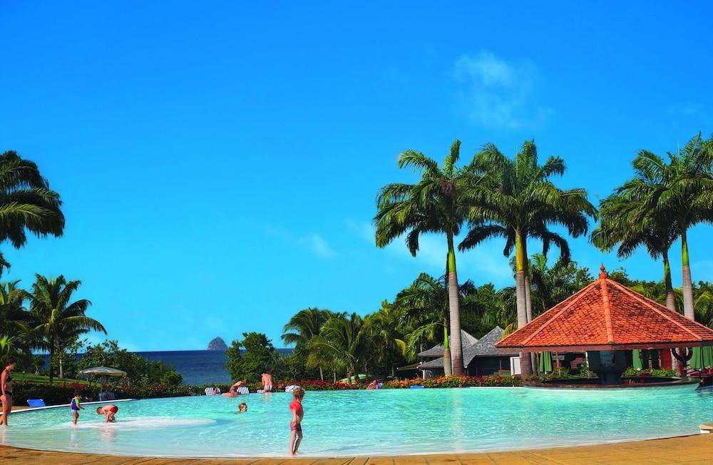 Résidence Pierre&Vacances Premium Les Ilets Sainte-Luce Esterno foto
